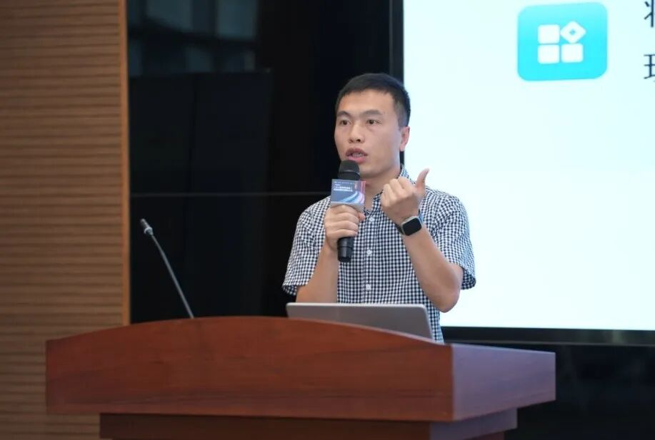 【第一期】云之巅会客厅:企业AI落地的三大踩坑指南